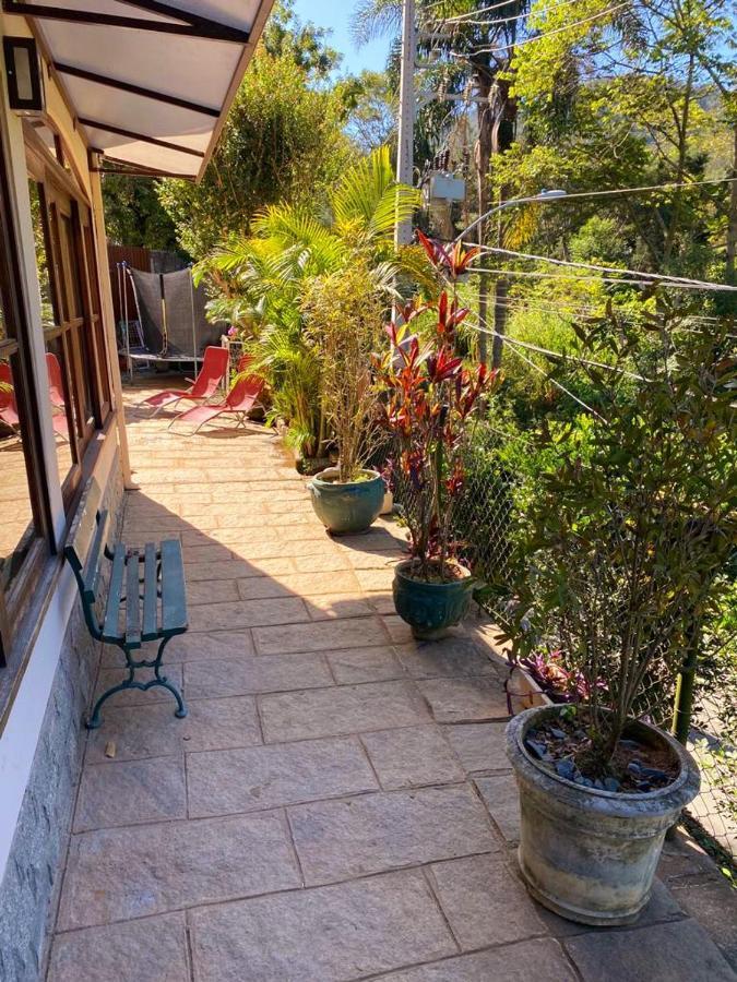 Aconchego De Itaipava - Casa De 3 Quartos, Equipada, Area Kids, Jacuzzi, Pet Friendly, Churrasqueira, Em Meio A Natureza E Proximo Ao Centro Do Bairro Petrópolis Eksteriør bilde