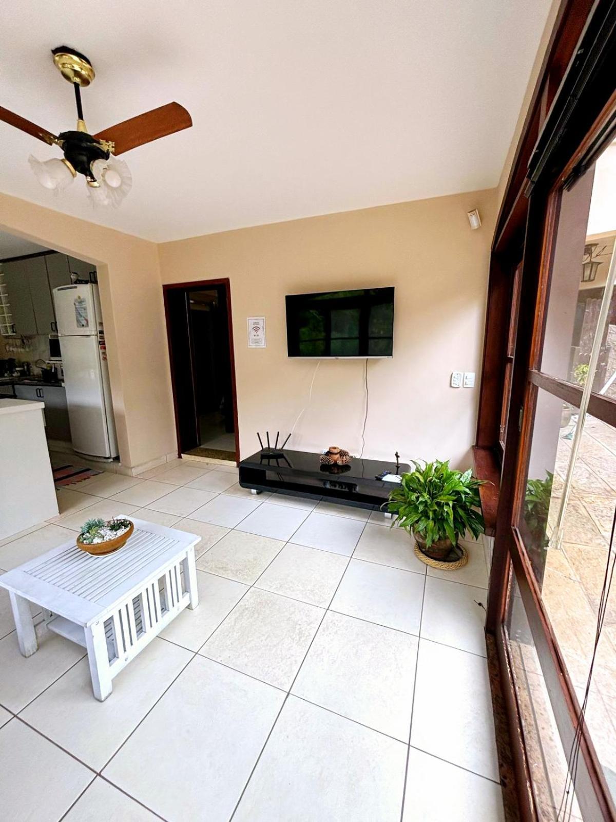 Aconchego De Itaipava - Casa De 3 Quartos, Equipada, Area Kids, Jacuzzi, Pet Friendly, Churrasqueira, Em Meio A Natureza E Proximo Ao Centro Do Bairro Petrópolis Eksteriør bilde