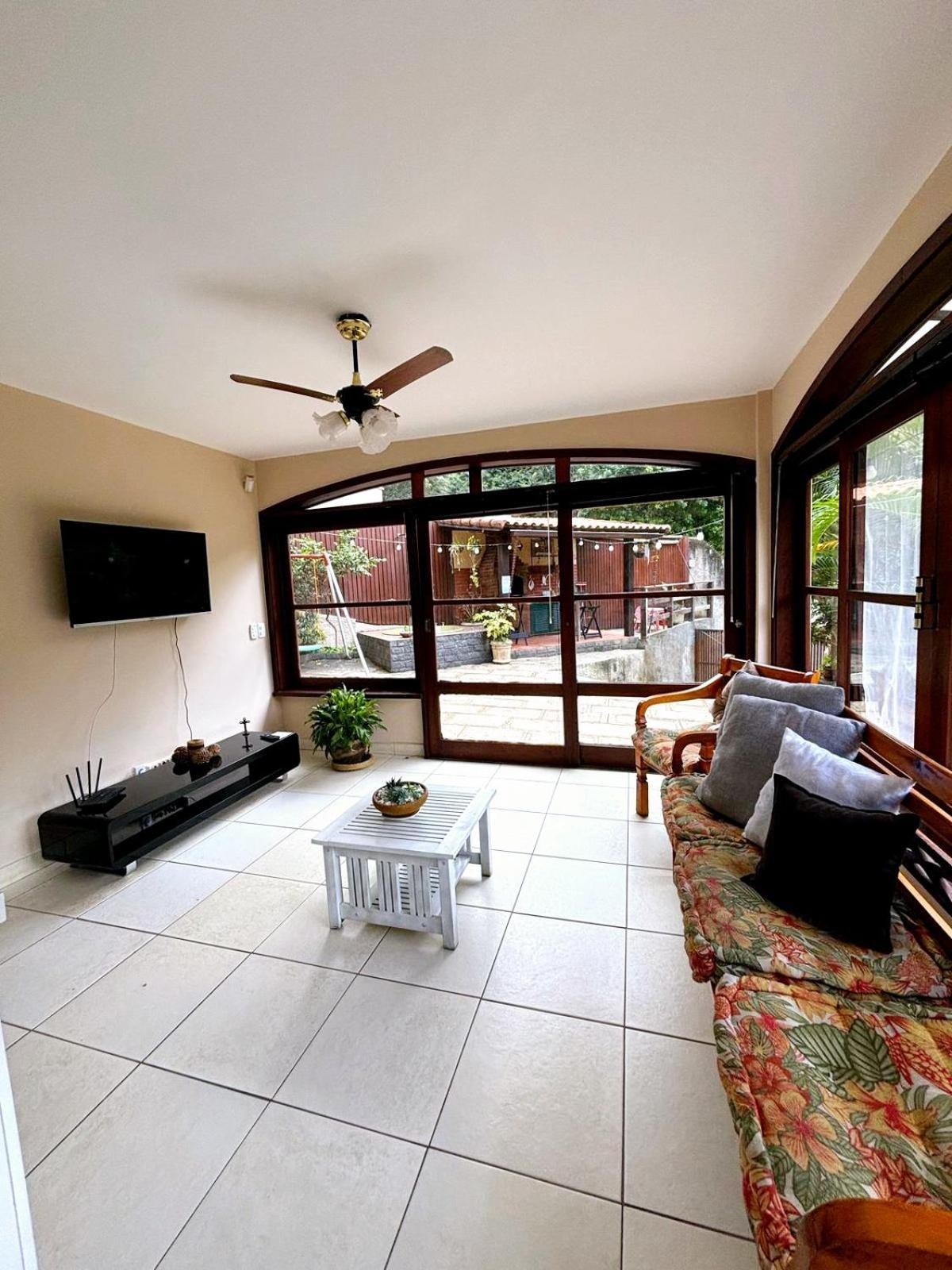 Aconchego De Itaipava - Casa De 3 Quartos, Equipada, Area Kids, Jacuzzi, Pet Friendly, Churrasqueira, Em Meio A Natureza E Proximo Ao Centro Do Bairro Petrópolis Eksteriør bilde